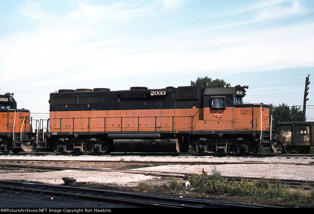 MILW 2033